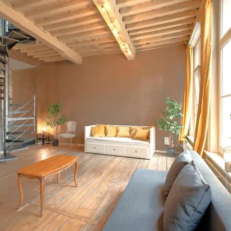 The Charming Hendrik Square Apartamento